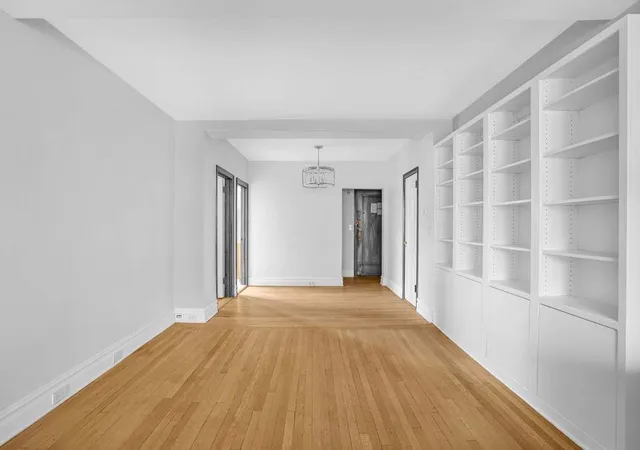 Listing Photo 4 - Condo for sale in building located at 240 E 79Th St, New York City, NY 10075 - Unit #11A