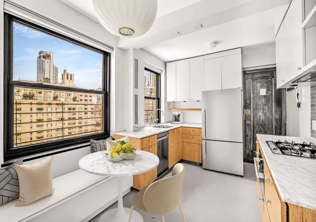 Listing Photo 5 - Condo for sale in building located at 240 E 79Th St, New York City, NY 10075 - Unit #11A
