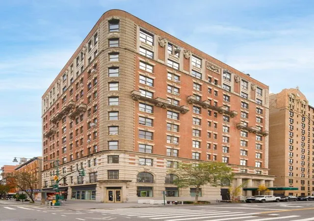 2nd image of 51 W 81St St, New York City, NY 10024