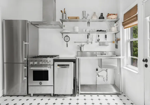 Photo 3 of Sale Pending at 25 Veronica Pl, New York City, NY 11226 | MLS# RLS20057959 | Listing updated on 2026-07-30