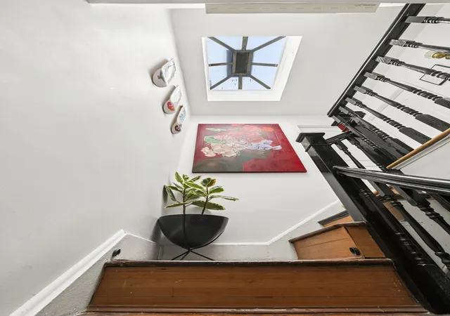 Photo 4 of Sale Pending at 25 Veronica Pl, New York City, NY 11226 | MLS# RLS20057959 | Listing updated on 2026-07-30