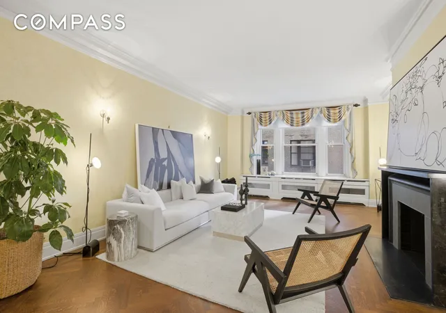 Photo 2 of Sale Pending at 480 Park Ave #9D, New York, NY 10022 | MLS# RLS20058104 | Listing updated on 2026-02-24