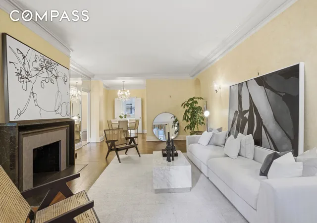 Photo 4 of Sale Pending at 480 Park Ave #9D, New York, NY 10022 | MLS# RLS20058104 | Listing updated on 2026-02-24
