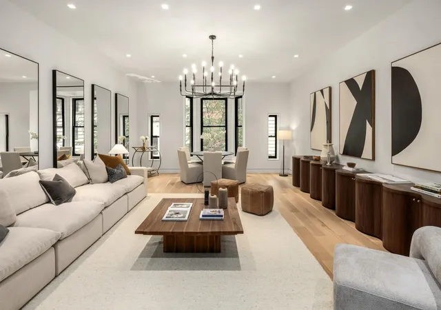 1st image of 250 W 73rd St, New York, NY 10023 | MLS# RLS20058109
