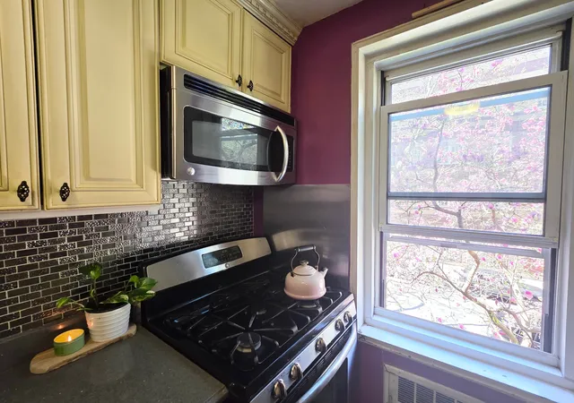 9th image of 34 15 74th St #2C, Jackson Heights, NY 11372 | MLS# RLS20058139