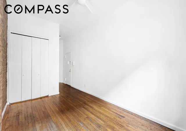 Photo 3 of House for sale at 529 E 88Th St #1B, New York, NY 10128 | MLS# RLS20058050 | Listing updated on 2026-06-21