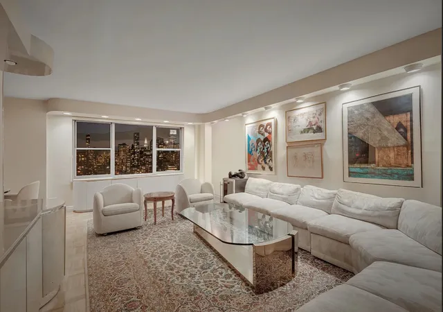 Listing Photo 3 - Condo for sale in building located at 360 E 72Nd St, New York City, NY 10021 - Unit #C3301