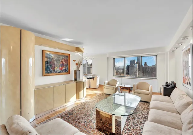 Listing Photo 5 - Condo for sale in building located at 360 E 72Nd St, New York City, NY 10021 - Unit #C3301