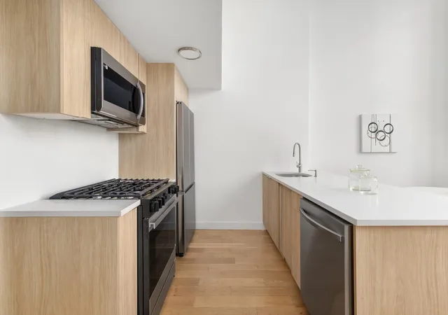 Photo 2 of Condo for sale at 93 Waverly Ave #4, Brooklyn, NY 11205 | MLS# RLS20058430 | Listing updated on 2026-01-18