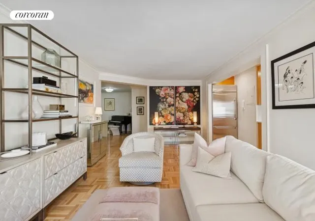 Listing Photo 4 - Condo for sale in building located at 200 E 78Th St, New York City, NY 10075 - Unit #11DE