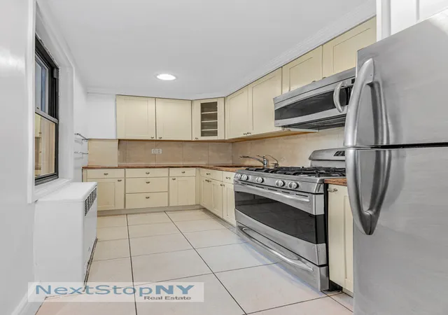 4th image of 241 E 76Th St #4I, New York City, NY 10075 | MLS# RLS20058525