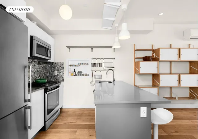 3rd image of 1008 Decatur St, Brooklyn, NY 11207