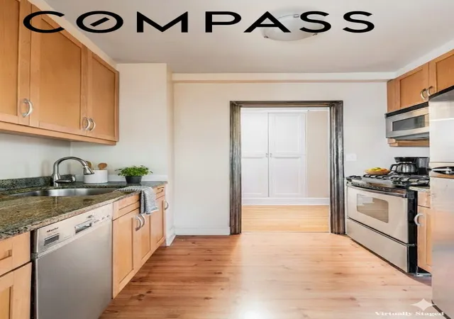 Homes for sale in New York City, NY | 433 W 34Th St #7A, New York City, NY 10001 | MLS# RLS20058605