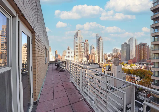 Homes for sale in New York City, NY | 205 E 63Rd St #18-C, New York City, NY 10065 | MLS# RLS20058661