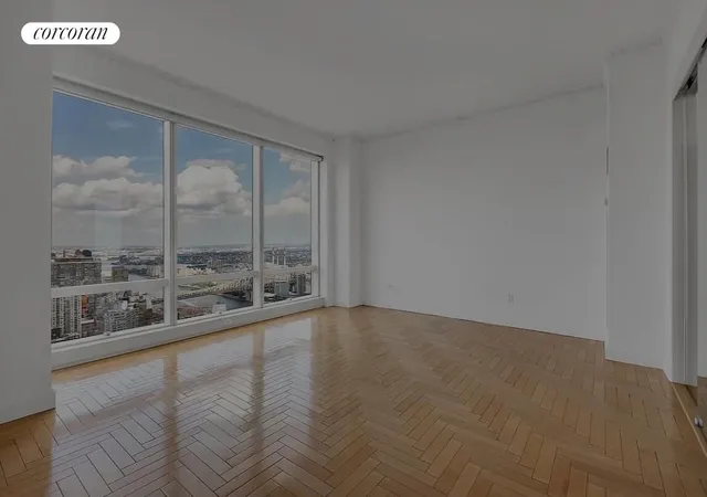 Photo 3 of Condo for sale at 845 United Nations Plz #42E, New York, NY 10017 | MLS# RLS20058697 | Listing updated on 2026-06-01