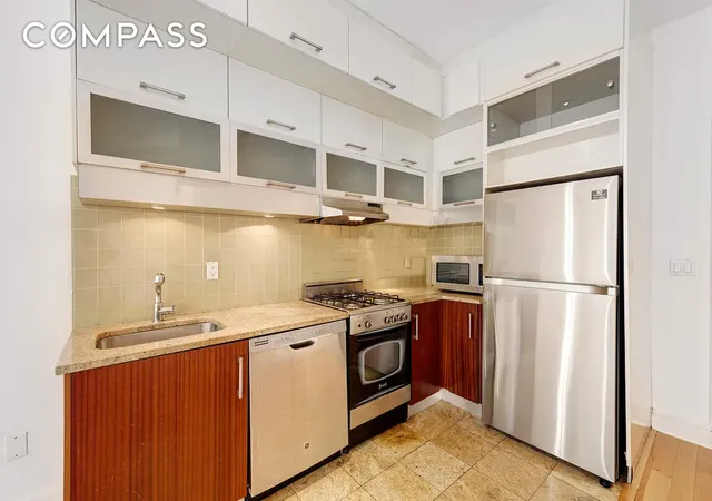Photo 3 of Condo for sale at 41 26 27th Street #7C, Long Island City, NY 11101 | MLS# RLS20037357 | Listing updated on 2026-05-16