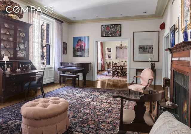 Photo 3 of Sale Pending at 550 Park Ave #3W, New York, NY 10065 | MLS# RLS20058976 | Listing updated on 2026-03-10