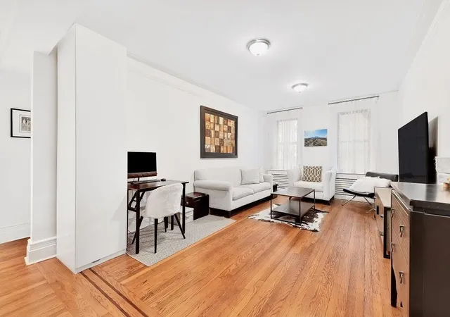 Photo 1 of Sale Pending at 350 E 77th Street #1-H, New York, NY 10075 | MLS# RLS20059027 | Listing updated on 2026-06-26