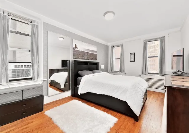 Photo 3 of Sale Pending at 350 E 77th Street #1-H, New York, NY 10075 | MLS# RLS20059027 | Listing updated on 2026-06-26