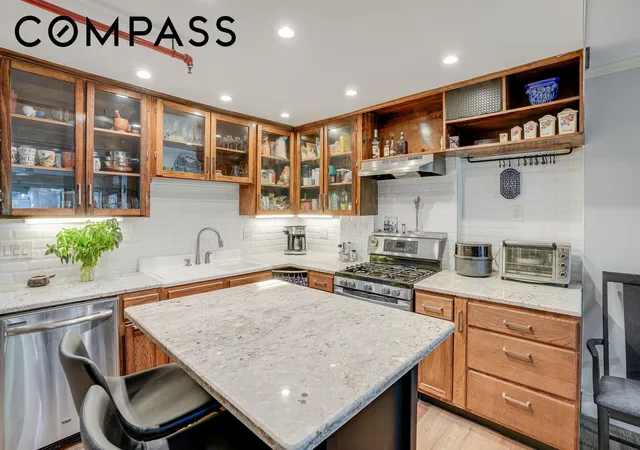 4th image of 205 Edgecombe Ave, New York City, NY 10030 | MLS# RLS20057185