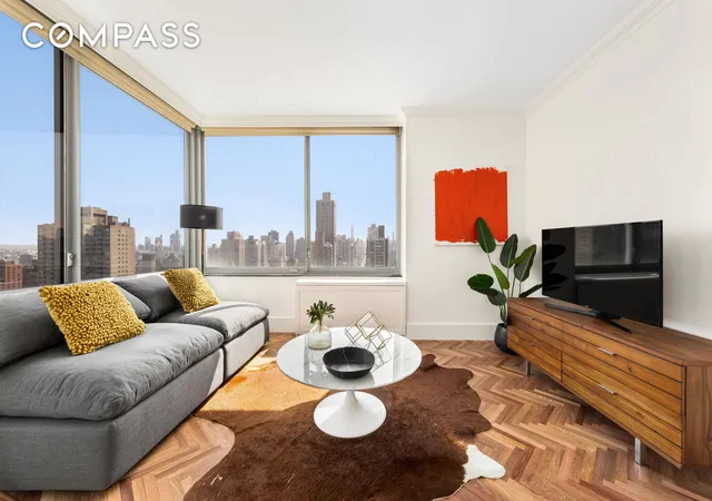 Photo 4 of House for sale at 360 E 88th Street #31C, New York, NY 10128 | MLS# RLS20059104 | Listing updated on 2026-02-07