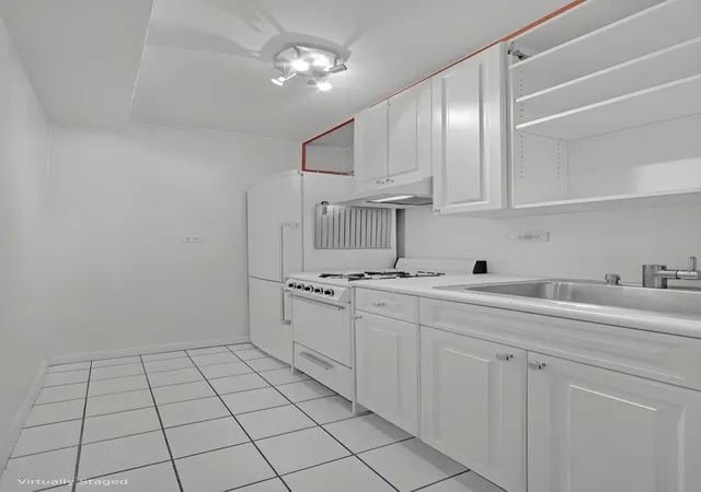 Photo 3 of Condo for sale at 245 E 35th St #9J, New York, NY 10016 | MLS# RLS20059175 | Listing updated on 2025-12-02