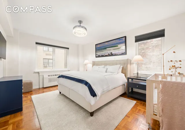 Photo 3 of Sale Pending at 860 5th Avenue #5L, New York, NY 10065 | MLS# RLS20056806 | Listing updated on 2026-06-02