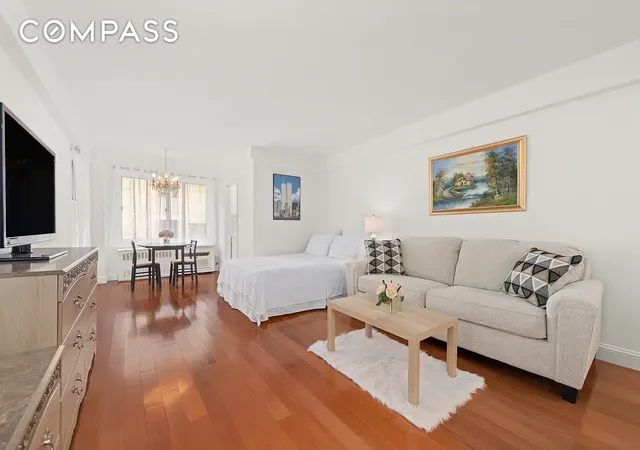 Photo 1 of Condo for sale at 225 E 46th St #8J, New York, NY 10017 | MLS# RLS20059237 | Listing updated on 2026-04-19
