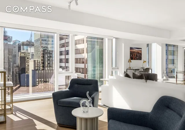 3rd image of 135 W 52Nd St, New York, NY 10019