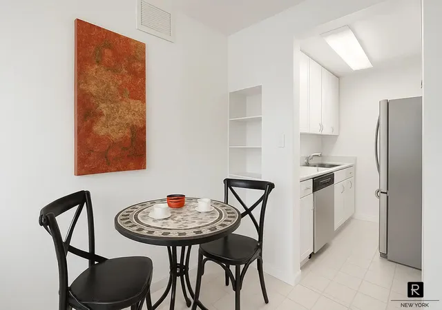 3rd image of 330 E 38Th St #12-O, New York, NY 10016 | MLS# RLS20059313