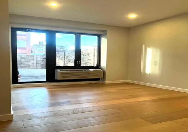 Photo 3 of Sale Pending at 116-17 Grosvenor Ln #1-A, Richmond Hill, NY 11418 | MLS# RLS20059344 | Listing updated on 2026-07-30