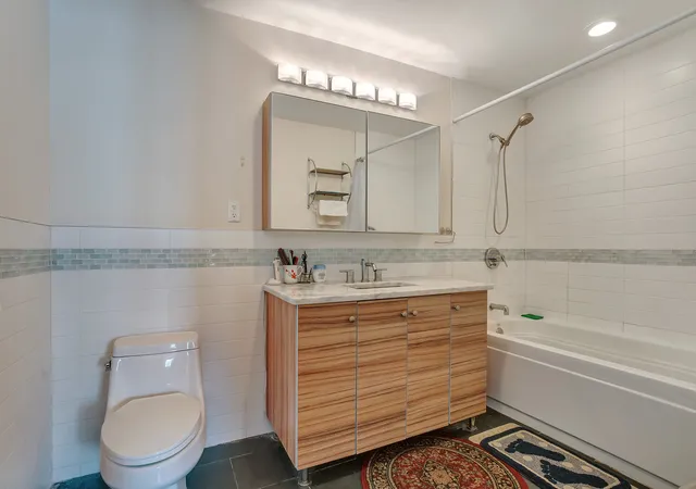 Photo 4 of House for sale at 1138 Ocean Ave #7G, Brooklyn, NY 11230 | MLS# RLS20059781 | Listing updated on 2026-01-31
