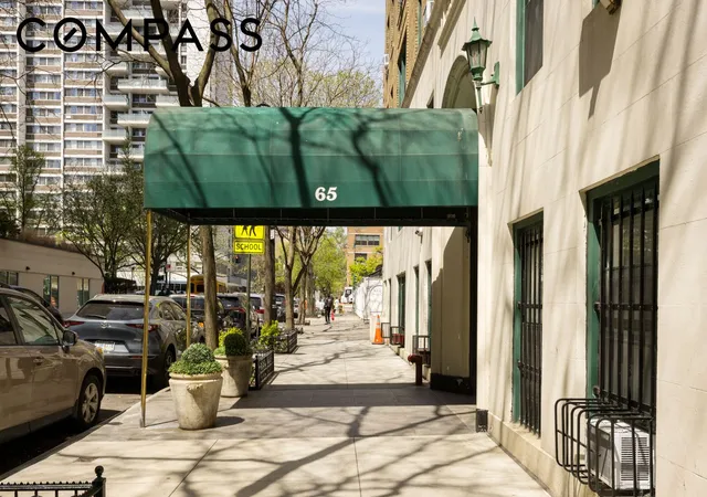 10th image of 65 W 95th St #8C, New York, NY 10025 | MLS# RLS20059825