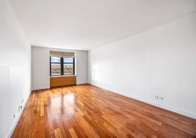 Photo 3 of House for sale at 1001 5th Avenue #11D, New York City, NY 10028 | MLS# RLS20059922 | Listing updated on 2026-08-05