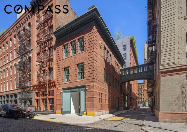 Photo 1 of Single family home for sale at 9 Jay St, New York, NY 10013 | MLS# RLS20059363 | Listing updated on 2026-07-13