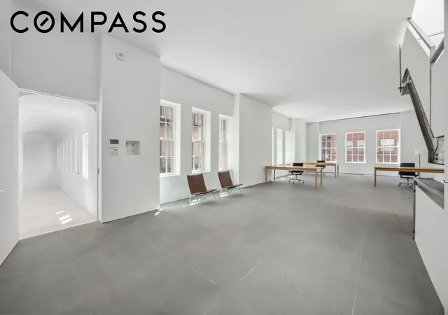 Photo 3 of Single family home for sale at 9 Jay St, New York, NY 10013 | MLS# RLS20059363 | Listing updated on 2026-07-13