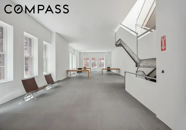 Photo 4 of Single family home for sale at 9 Jay St, New York, NY 10013 | MLS# RLS20059363 | Listing updated on 2026-07-13