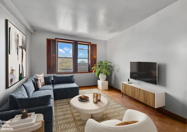 5th image of 800 Grand Concourse #6CS, Bronx, NY 10451 | MLS# RLS20060090