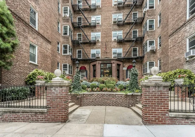 2nd image of 99-45 67Th Rd, Forest Hills, NY 11375