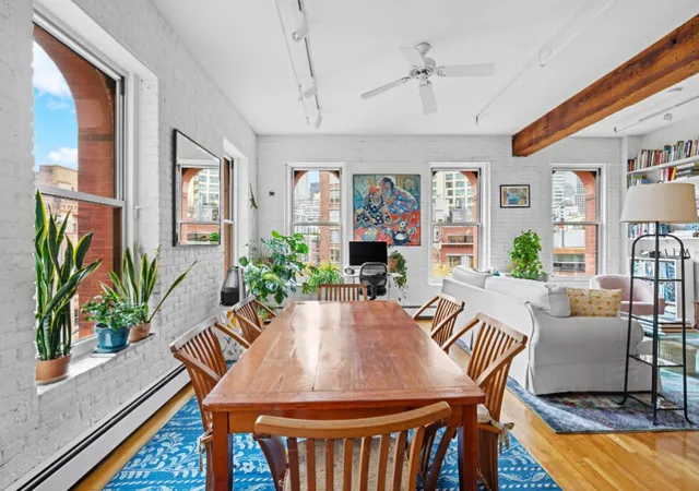 2nd image of 165 Duane St, New York City, NY 10013