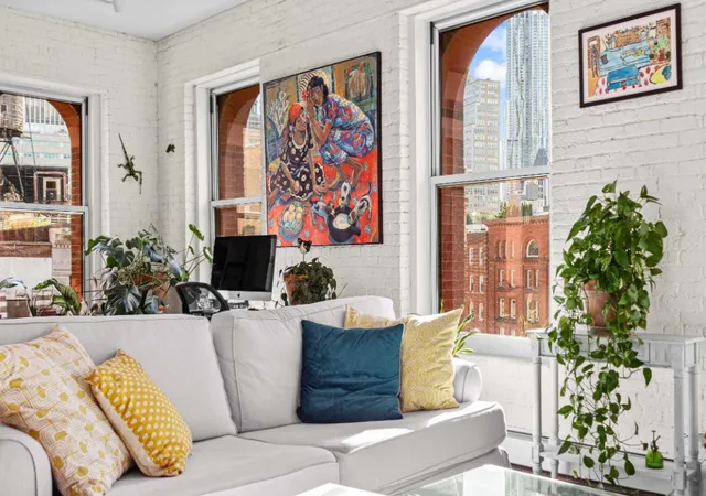 5th image of 165 Duane St, New York City, NY 10013