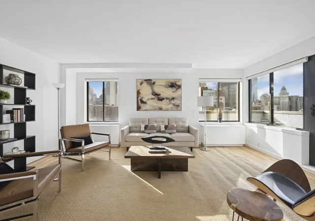 1st image of 50 Henry St #PHB, New York, NY 10002 | MLS# RLS20060383