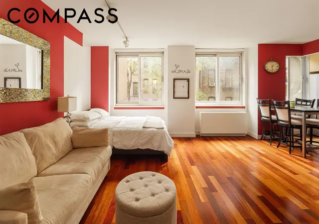 Photo 1 of House for sale at 206 E 95th Street #4B, New York, NY 10128 | MLS# RLS20060458 | Listing updated on 2026-06-28