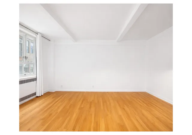 4th image of 200 W 20Th St #701, New York City, NY 10011 | MLS# RLS20060460