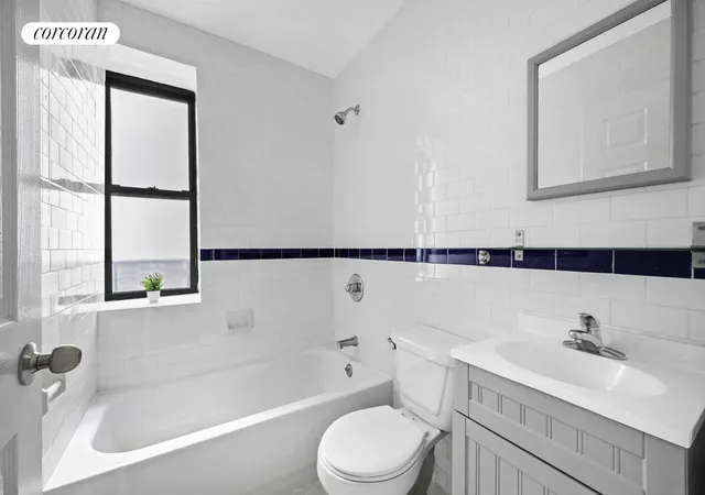 Homes for sale in New York City, NY | 220 W 111th Street, New York City, NY 10026 | Houzeo