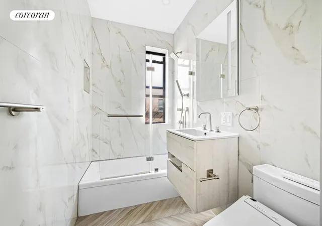 Photo 4 of House for sale at 325 E 80th Street #4H, New York, NY 10075 | MLS# RLS20060631 | Listing updated on 2026-04-26