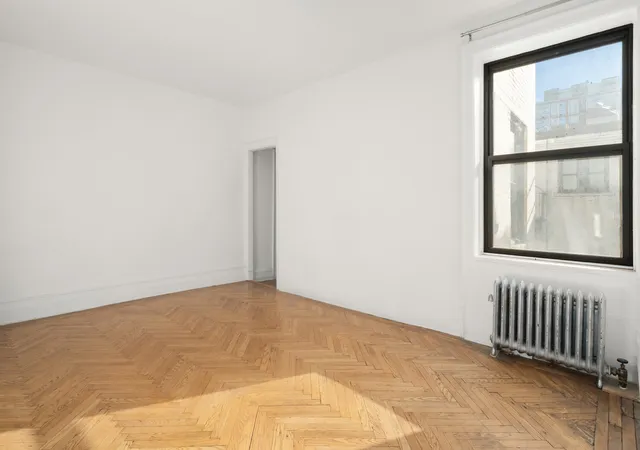 Photo 2 of Sale Pending at 203 W 98th Street #5D, New York, NY 10025 | MLS# RLS20060726 | Listing updated on 2026-04-12