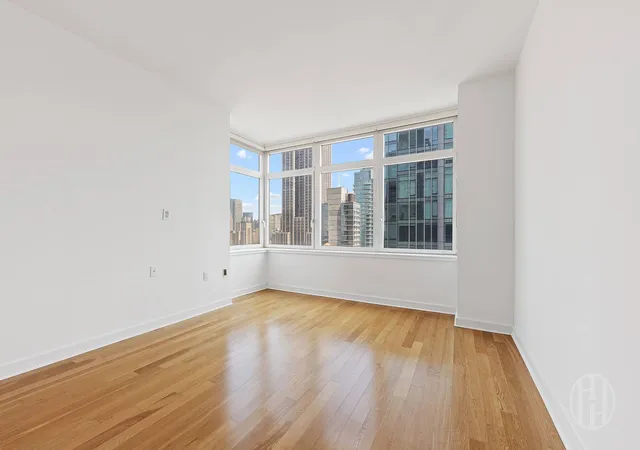 Photo 4 of Single family home for sale at 11 E 29th Street #32C, New York, NY 10016 | MLS# RLS20060822 | Listing updated on 2026-04-09