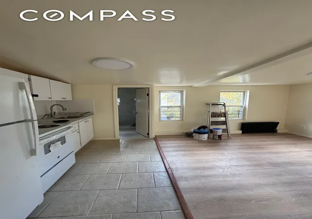5th image of 1333 Bristow St, New York City, NY 10459 | MLS# RLS20060844