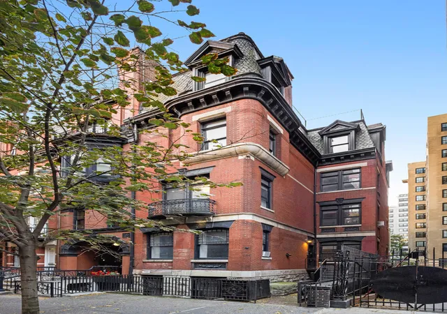 Photo 1 of Mansion for sale at 146 E 89th Street, New York, NY 10128 | MLS# RLS20060963 | Listing updated on 2026-03-17